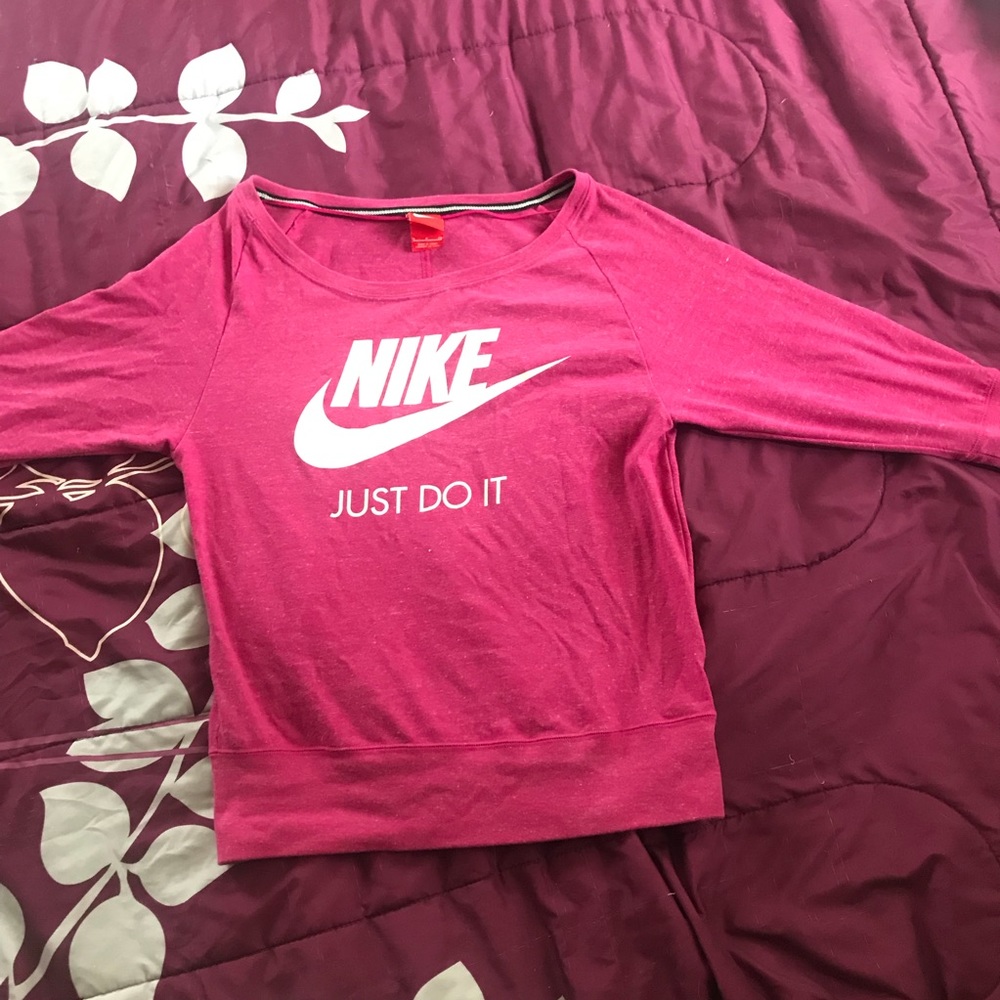 Nike pink long sleeve shirt size S